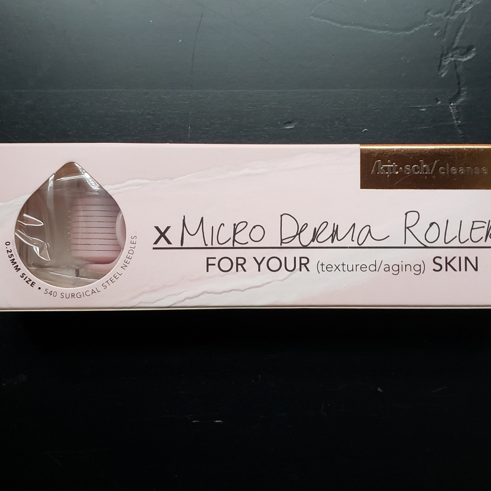 (Free w purchase) Micro Derma Roller